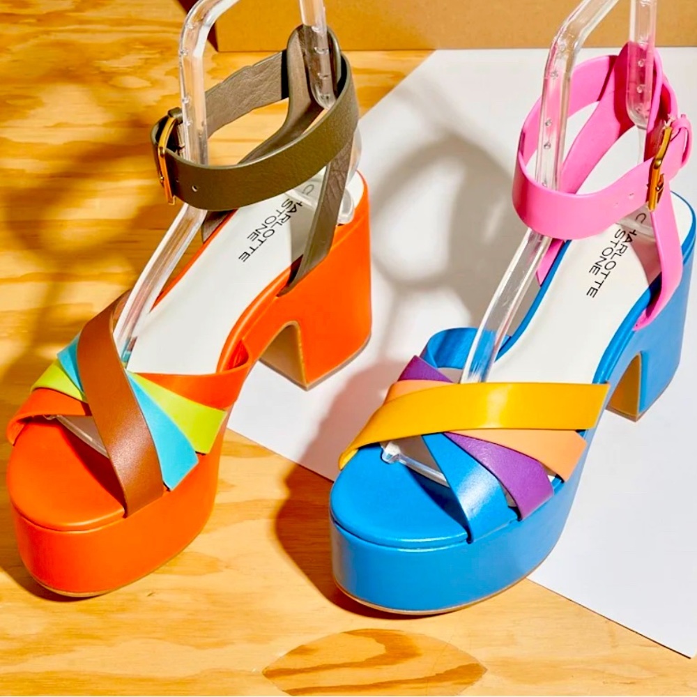 Judd in Nassau by Charlotte Stone size 9